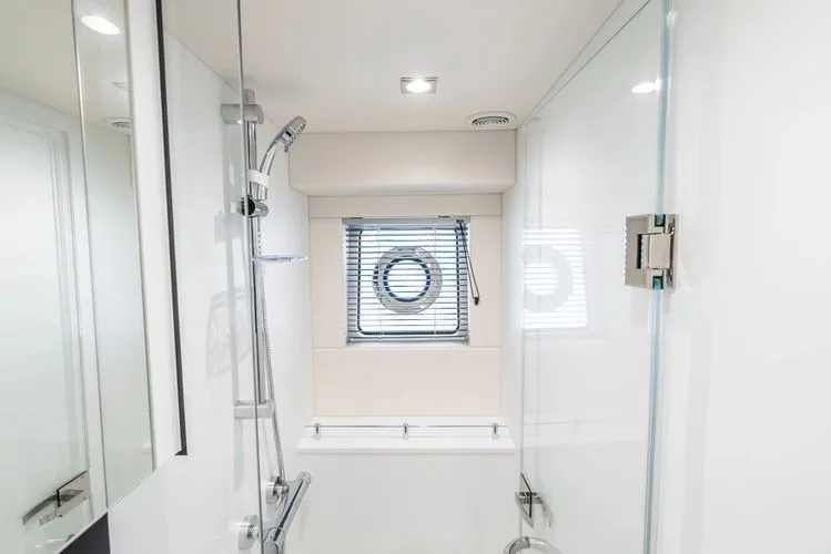 Slide: The Image of 2024 Sunseeker 90 Ocean Enclosed - Image 46 - 46