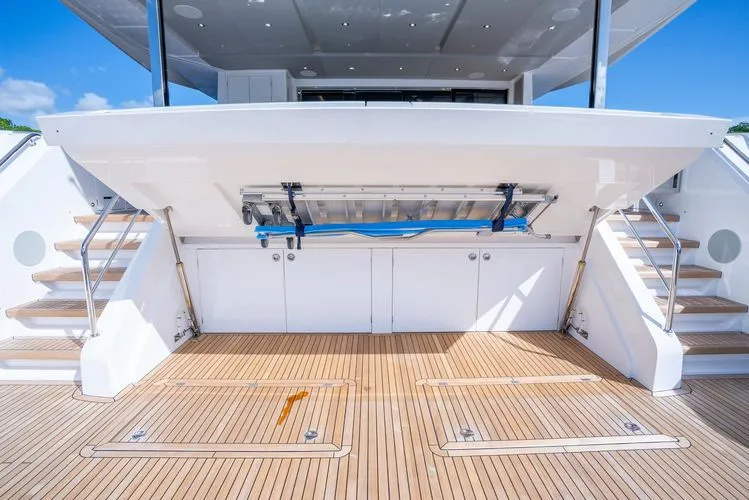 Slide: The Image of 2024 Sunseeker 90 Ocean Enclosed - Image 5 - 5