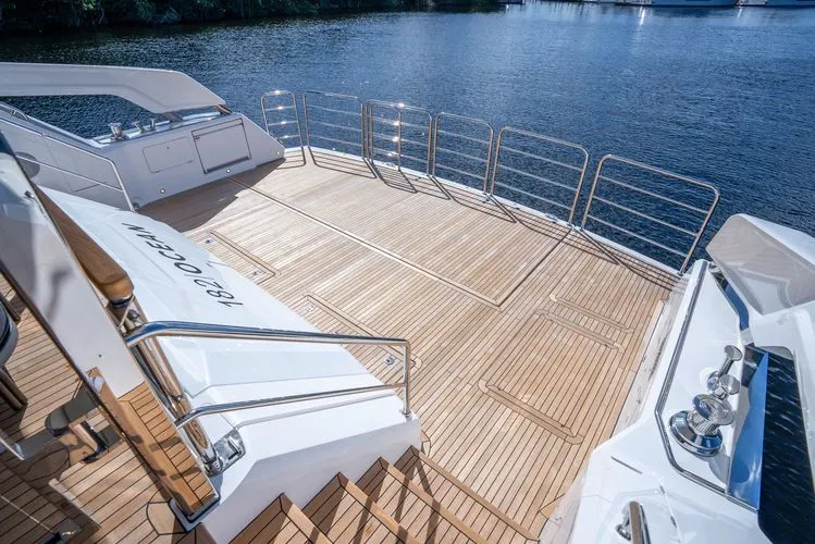 Slide: The Image of 2024 Sunseeker 90 Ocean Enclosed - Image 7 - 7