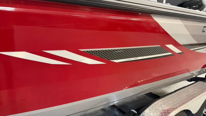 Slide: The Image of Crestliner 1950 Sportfish 2015 - 90