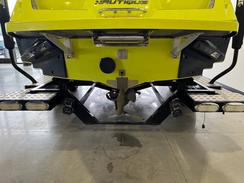 Slide: The Image of Nautique Super Air Nautique 210 2014 - 7