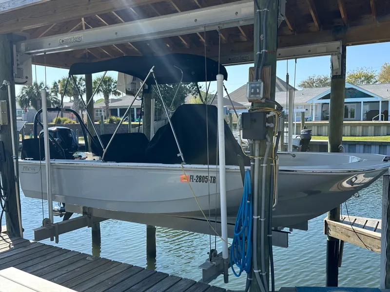 The Image of Boston Whaler 170 Montauk 2024 - undefined
