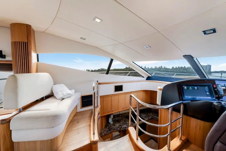 Slide: The Image of 2011 Sunseeker Manhattan 52 - Image 17 - 17