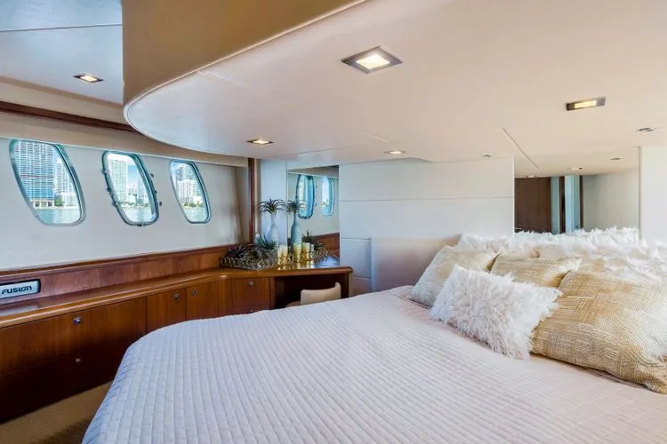 Slide: The Image of 2011 Sunseeker Manhattan 52 - Image 28 - 28