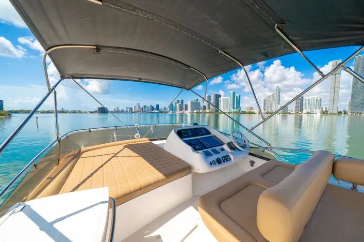 Slide: The Image of 2011 Sunseeker Manhattan 52 - Image 33 - 33