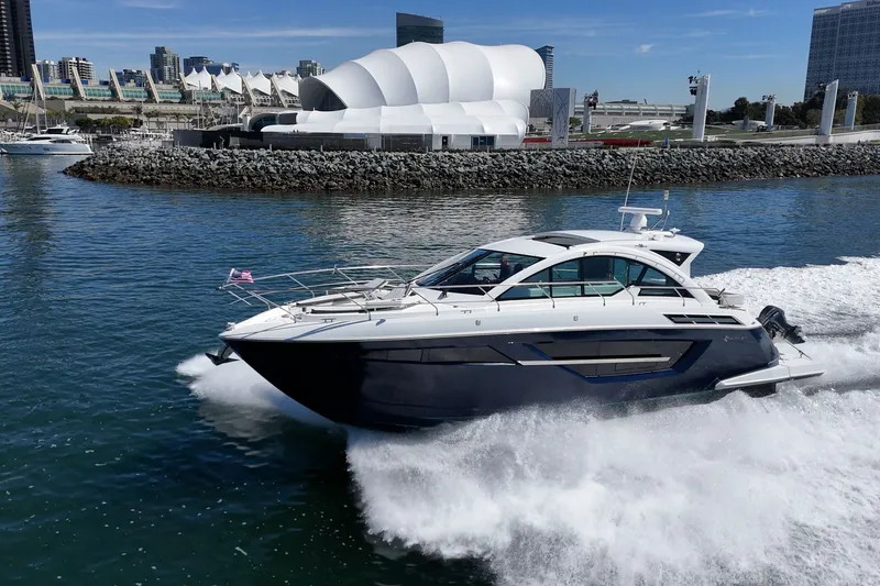 Slide: The Image of Cruisers Yachts 50 Cantius 2019 - 22
