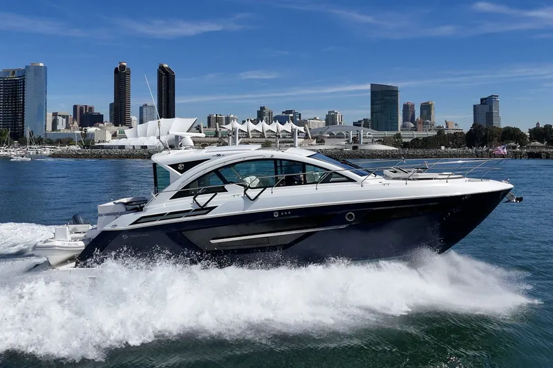 Slide: The Image of Cruisers Yachts 50 Cantius 2019 - 4