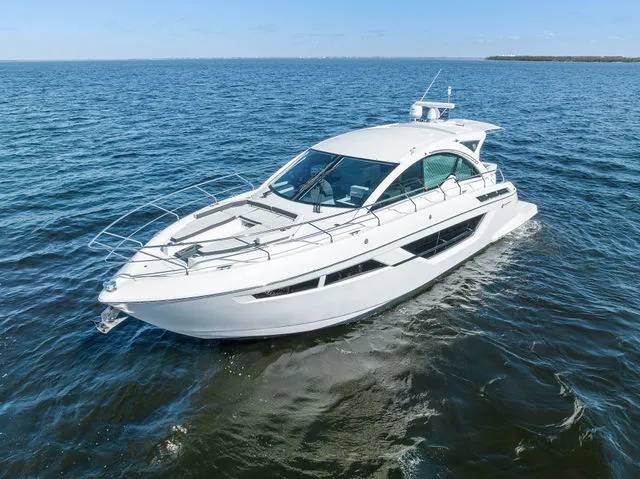 Slide: The Image of Cruisers Yachts 50 Cantius 2019 - 97