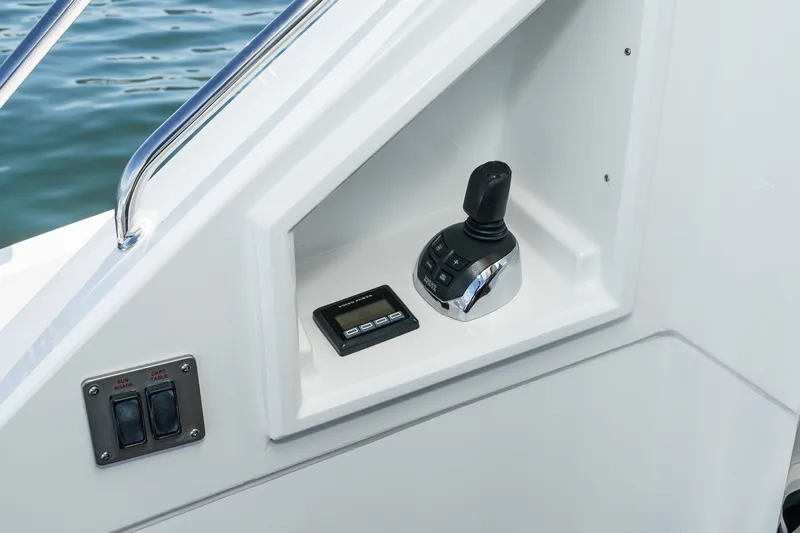 Slide: The Image of Cruisers Yachts 50 Cantius 2019 - 50