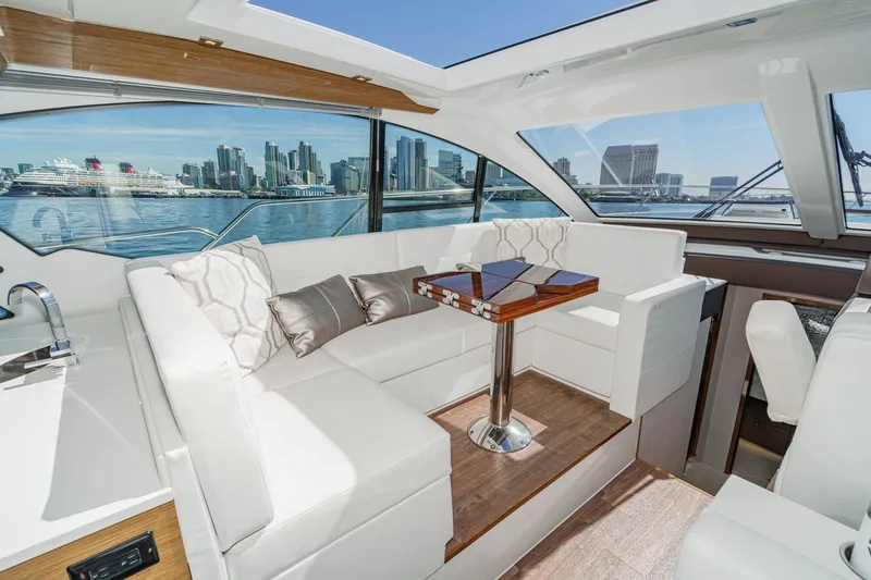 Slide: The Image of Cruisers Yachts 50 Cantius 2019 - 68