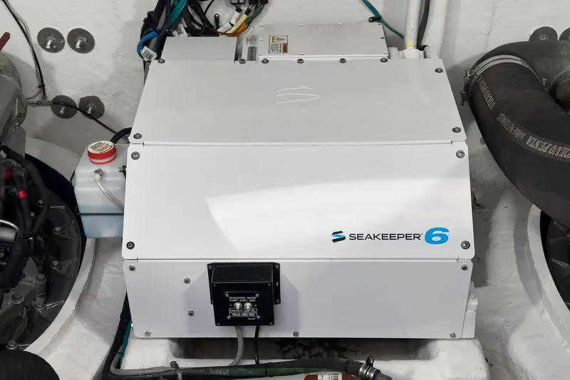 Slide: The Image of Cruisers Yachts 50 Cantius 2019 - 88