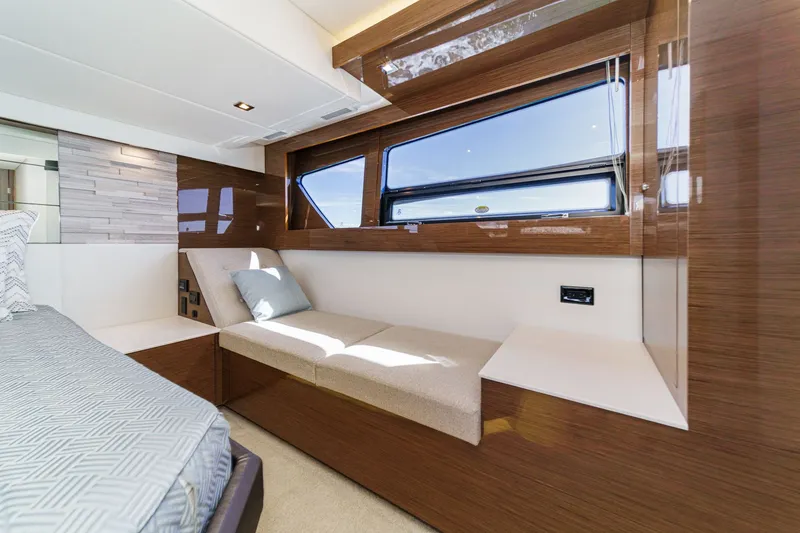Slide: The Image of Cruisers Yachts 50 Cantius 2019 - 76