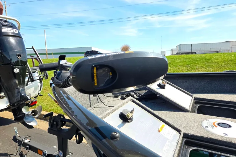 Slide: The Image of 2024 Tracker Pro Guide V-16 WT boat with PowerDrive motor and 250 HP engine. - 5