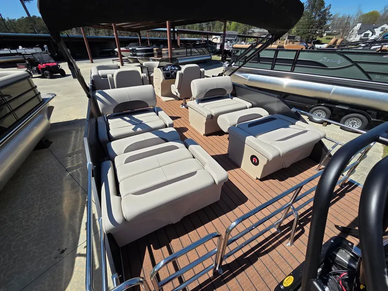 Slide: The Image of Bentley Pontoons Legacy Quad 243 2026 - 1