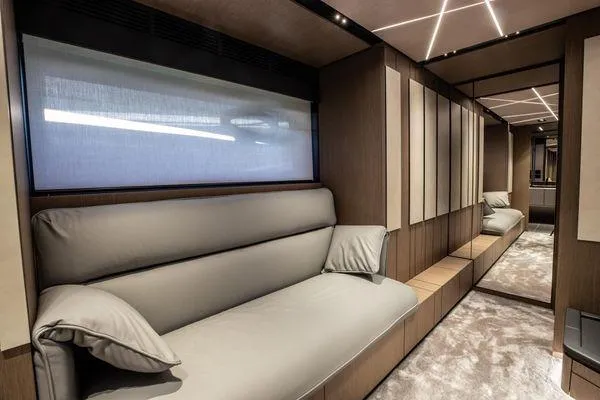 Slide: The Image of Pershing GTX 80 2025 - 58