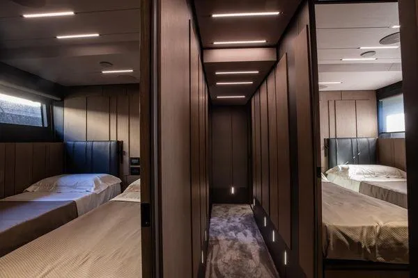 Slide: The Image of Pershing GTX 80 2025 - 63