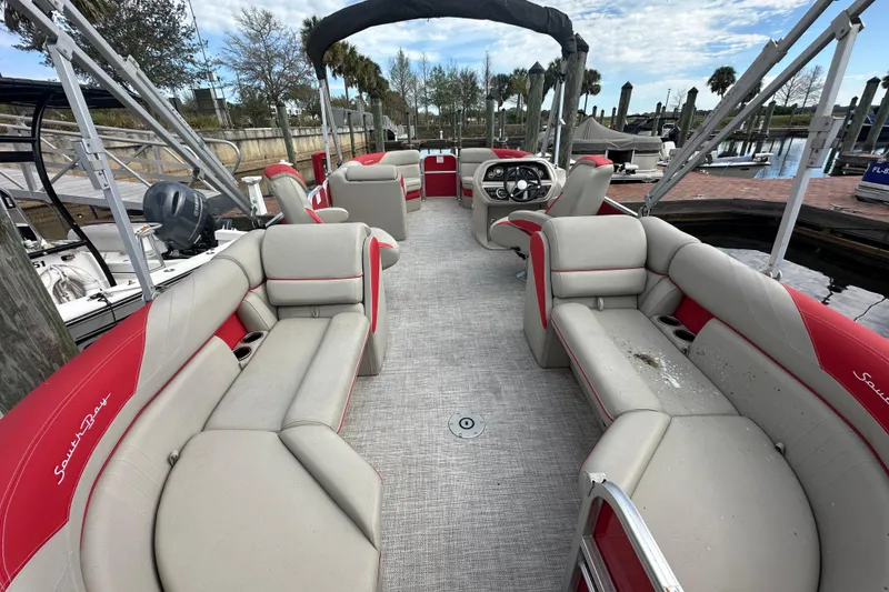 Slide: The Image of 2022 South Bay Pontoons 24 LE Series Tri Hull with spacious seating and modern design. - 9