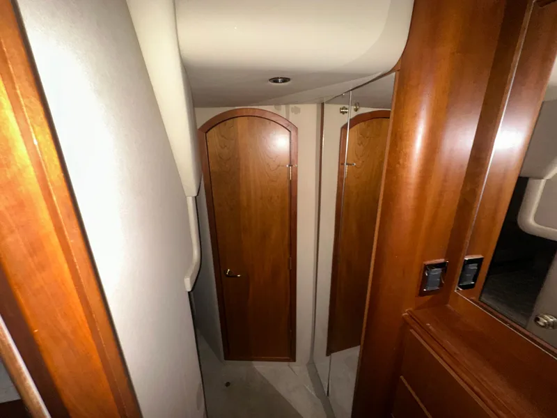 Slide: The Image of Cruisers 3870 Express 2001 - 22