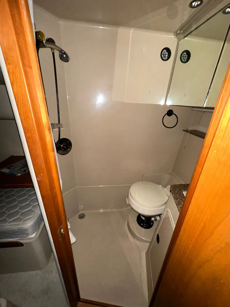 Slide: The Image of Cruisers 3870 Express 2001 - 26