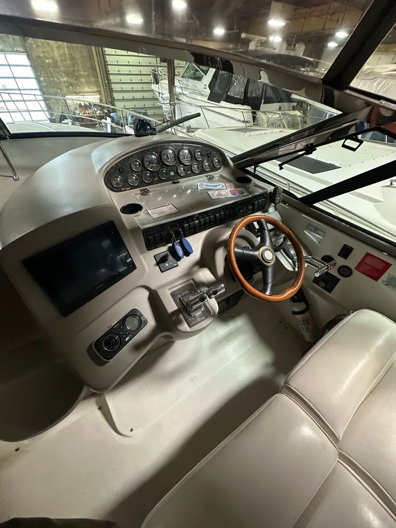 Slide: The Image of Cruisers 3870 Express 2001 - 3