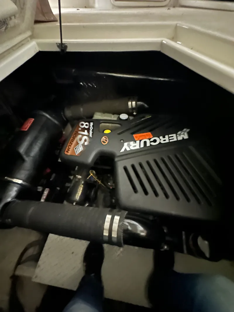 Slide: The Image of Cruisers 3870 Express 2001 - 32