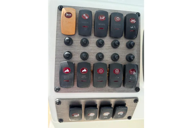 Slide: The Image of Control panel of 2019 World Cat Glacier Bay Edition 2740 Dual Console boat. - 36