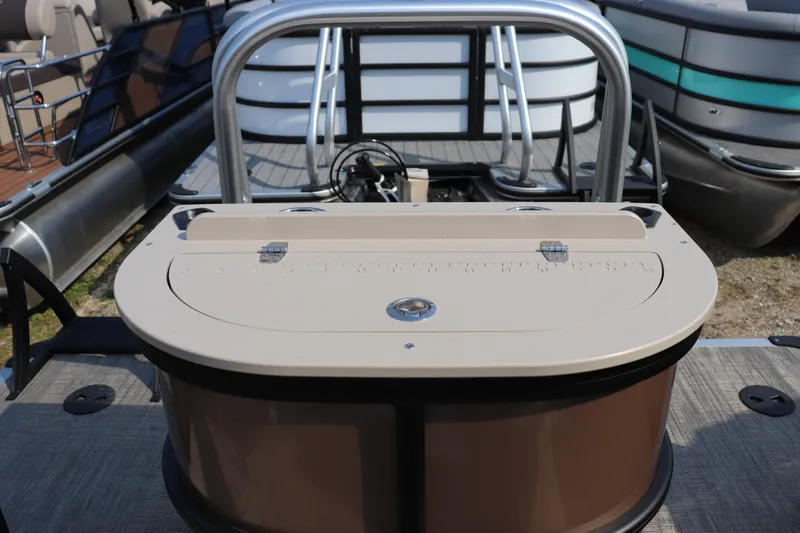 Slide: The Image of 2026 Bentley Pontoons Fish 220 4-Point, featuring a sleek fishing station. - 7