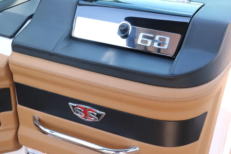 Slide: The Image of Chaparral 307 SSX 2025 - 42