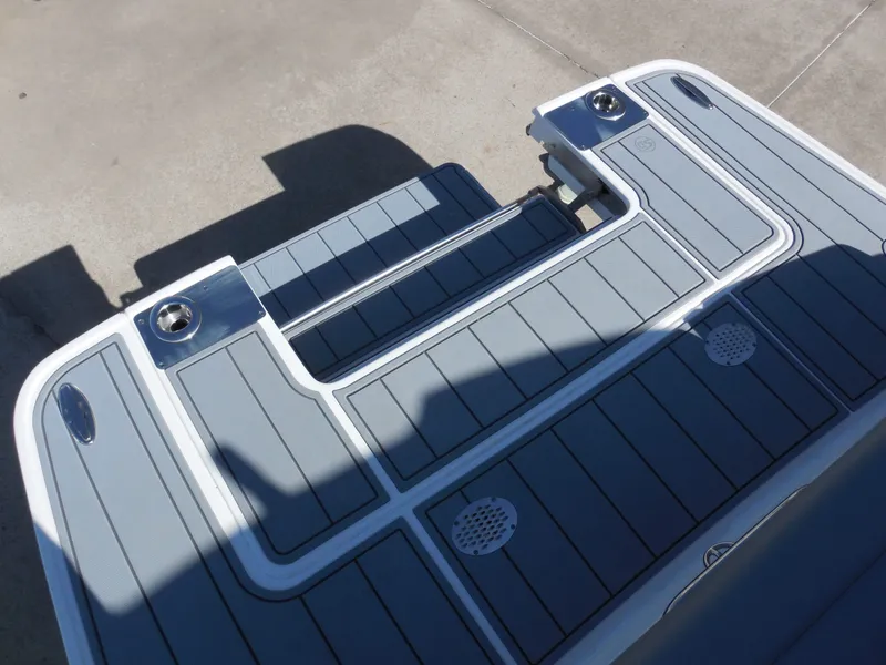 Slide: The Image of Chaparral 307 SSX 2025 - 22