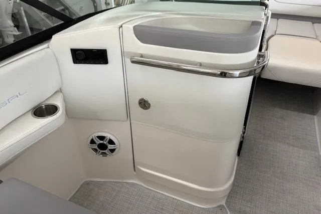 Slide: The Image of Interior of 2026 Regal LX6 boat featuring sleek design and modern amenities. - 8