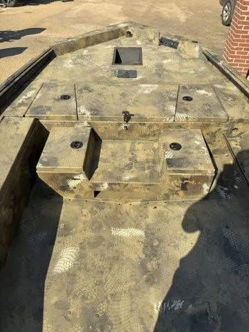 Slide: The Image of Havoc MARSH RUNNER XL 2026 - 27