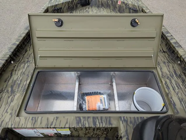 Slide: The Image of Lowe Outlet 20 2026 - 10