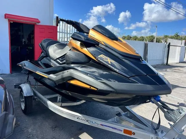 Slide: The Image of Yamaha FXLTD-SVHO 2024 - 3