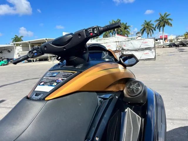 Slide: The Image of Yamaha FXLTD-SVHO 2024 - 4