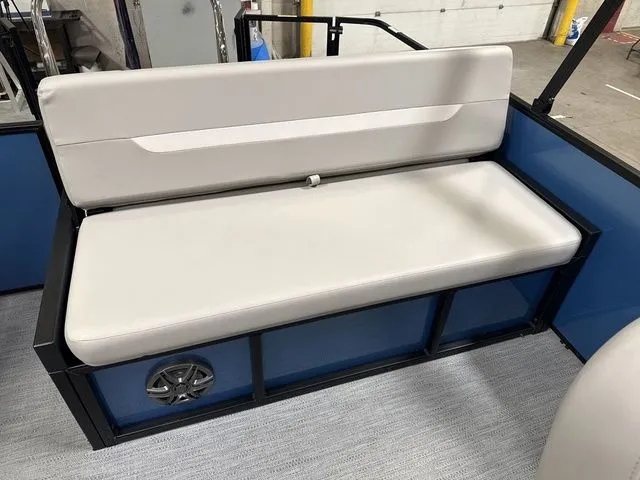 Slide: The Image of Godfrey Xperience 2286 SFLX 2026 - 5