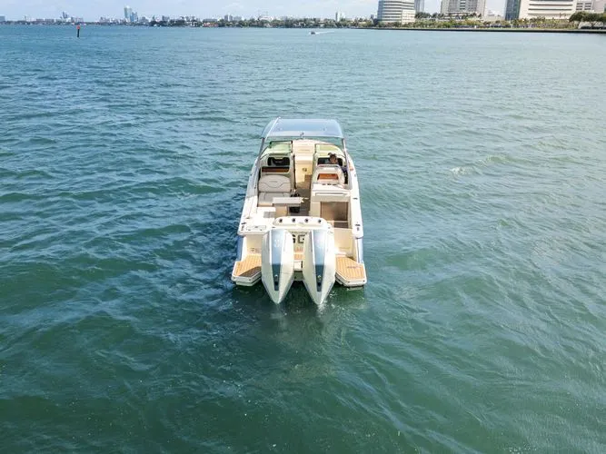 Slide: The Image of 2024 Chris-craft Calypso 28 - Image 8 - 8