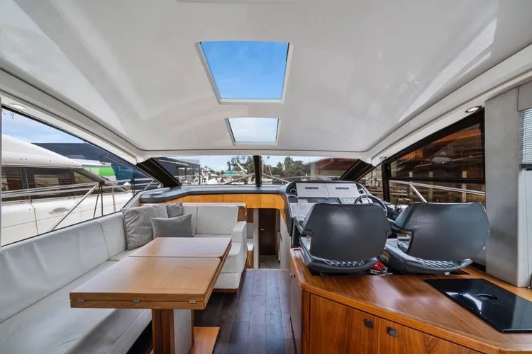 Slide: The Image of 2018 Sunseeker Predator 57 - Image 15 - 15