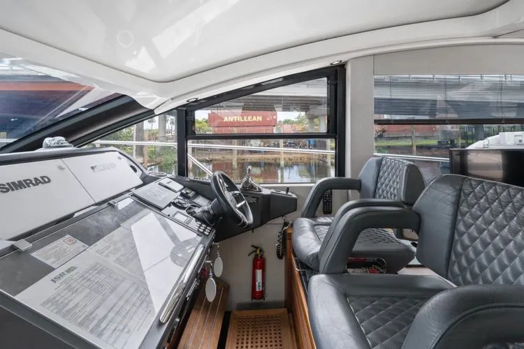 Slide: The Image of 2018 Sunseeker Predator 57 - Image 19 - 19