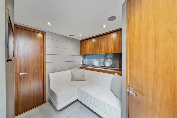 Slide: The Image of 2018 Sunseeker Predator 57 - Image 24 - 24