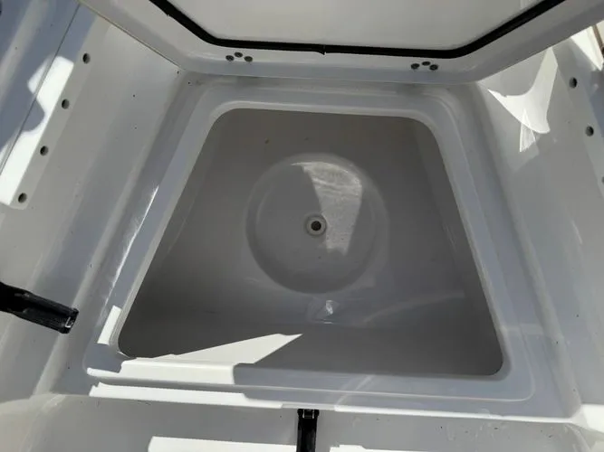 Slide: The Image of 2022 Sportsman 231 Heritage Center Console - Image 11 - 11