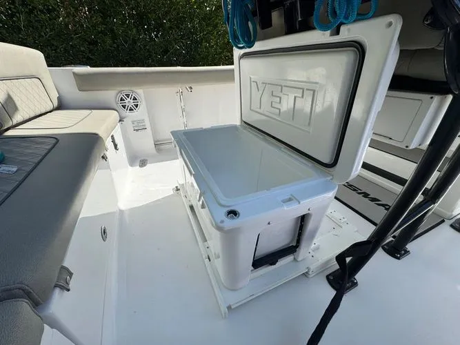 Slide: The Image of 2022 Sportsman 231 Heritage Center Console - Image 13 - 13