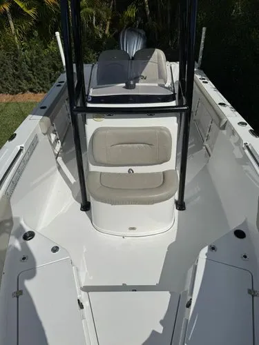 Slide: The Image of 2022 Sportsman 231 Heritage Center Console - Image 33 - 33