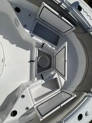 Slide: The Image of 2022 Sportsman 231 Heritage Center Console - Image 35 - 35