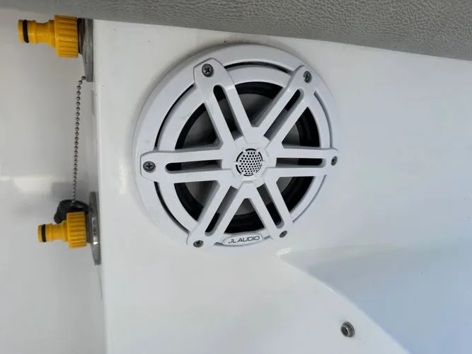 Slide: The Image of 2022 Sportsman 231 Heritage Center Console - Image 37 - 37