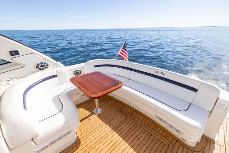 Slide: The Image of 2010 Sea Ray 500 Sundancer - Image 12 - 12