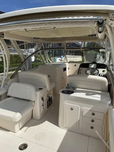 Slide: The Image of 2020 Grady-white Freedom 307 - Image 18 - 18