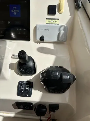 Slide: The Image of 2020 Grady-white Freedom 307 - Image 28 - 28