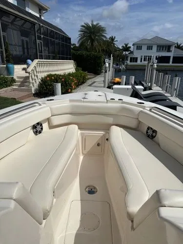 Slide: The Image of 2020 Grady-white Freedom 307 - Image 32 - 32