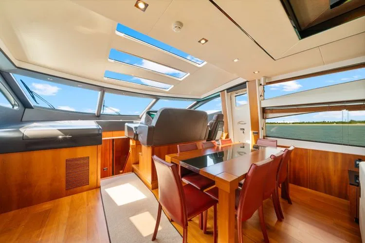 Slide: The Image of 2010 Sunseeker Predator 84 - Image 29 - 29