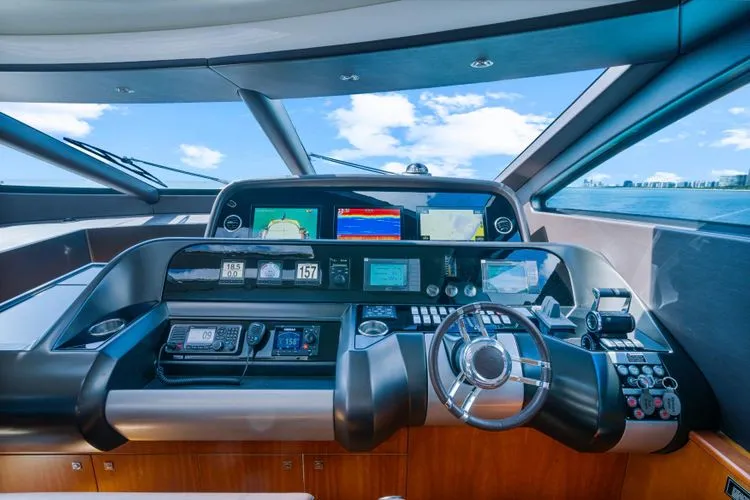 Slide: The Image of 2010 Sunseeker Predator 84 - Image 34 - 34